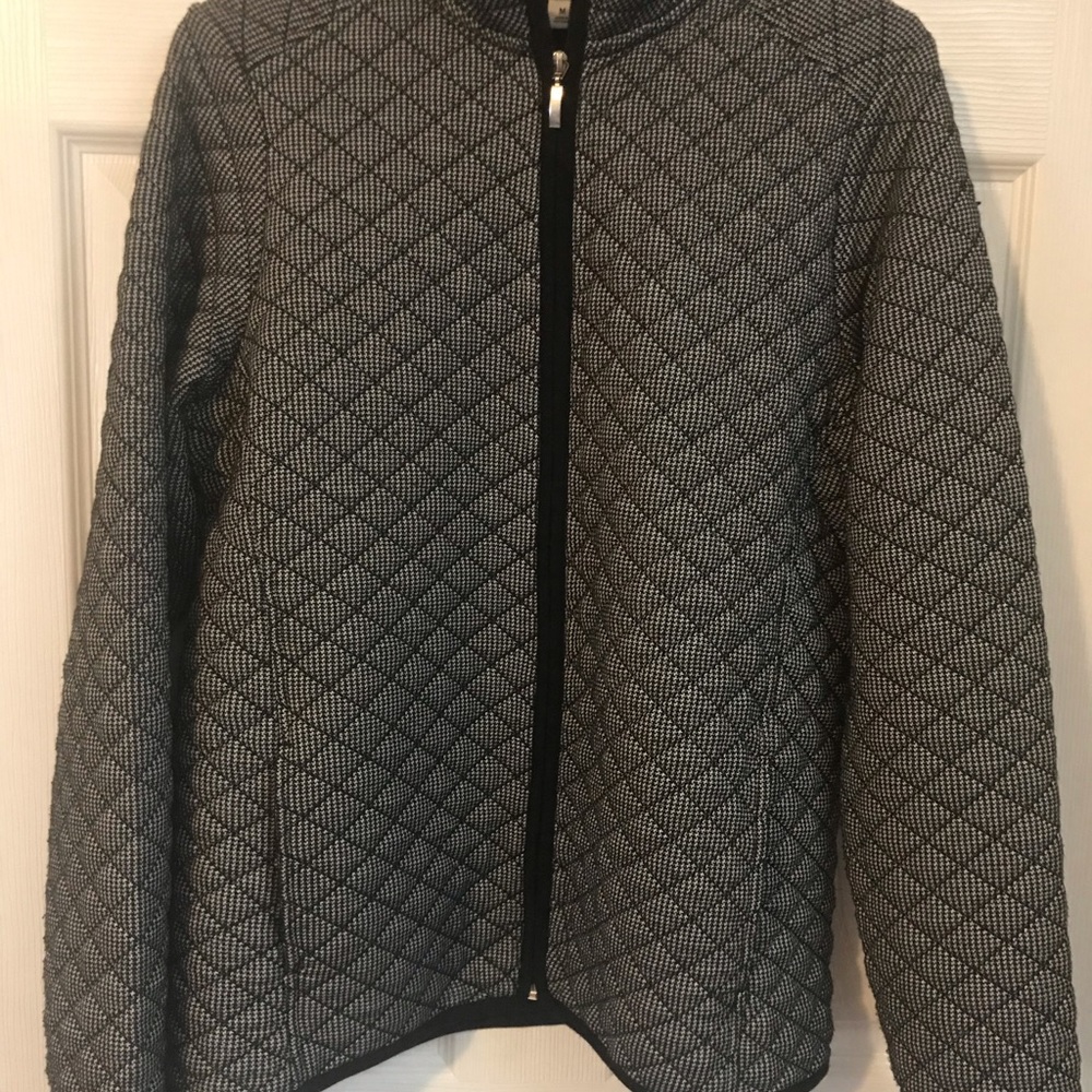 Croft and barrow zip up jacket size medium